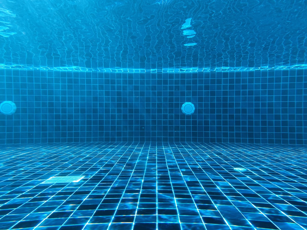 Filtration in je zwembad: zo houd je het water helder en schoon